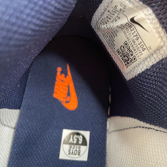 Nike Dunk High GS  ‘Midnight Navy’ - Picture 6 of 6